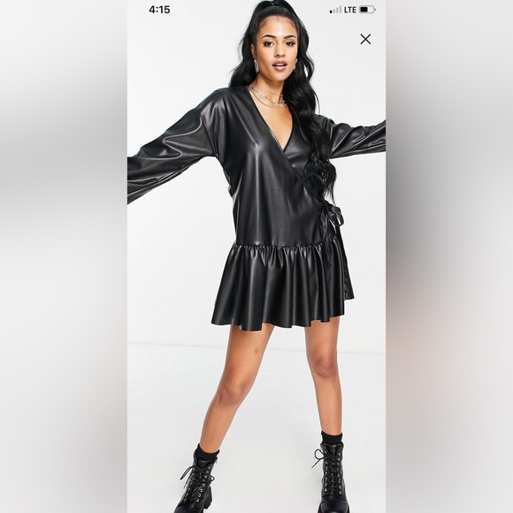 Preloved leather look wrap front mini smock dress in black - Picture 3 of 4
